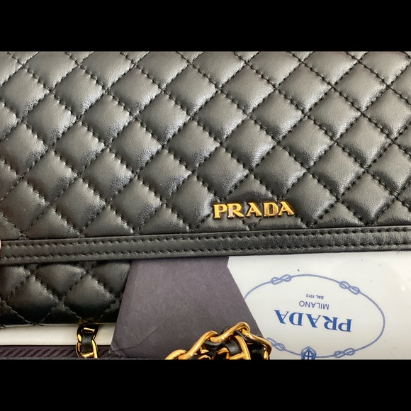 Black quilted Prada wallet on gold/black chain - Picture 5 of 9